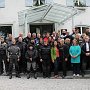 Gruppenbild des TeamVati mit Gastgeberin kurz vor der Abreise am Montag, 20.Mai 2013